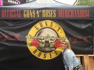 "Eu mal dormi. Aquilo foi incrível", relata a fã do Guns