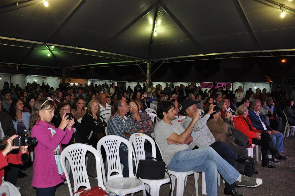 FEIRA DA MANDIOCA - PEDRO - Foto arquivo 2015 - comunicacao (1) (Custom)