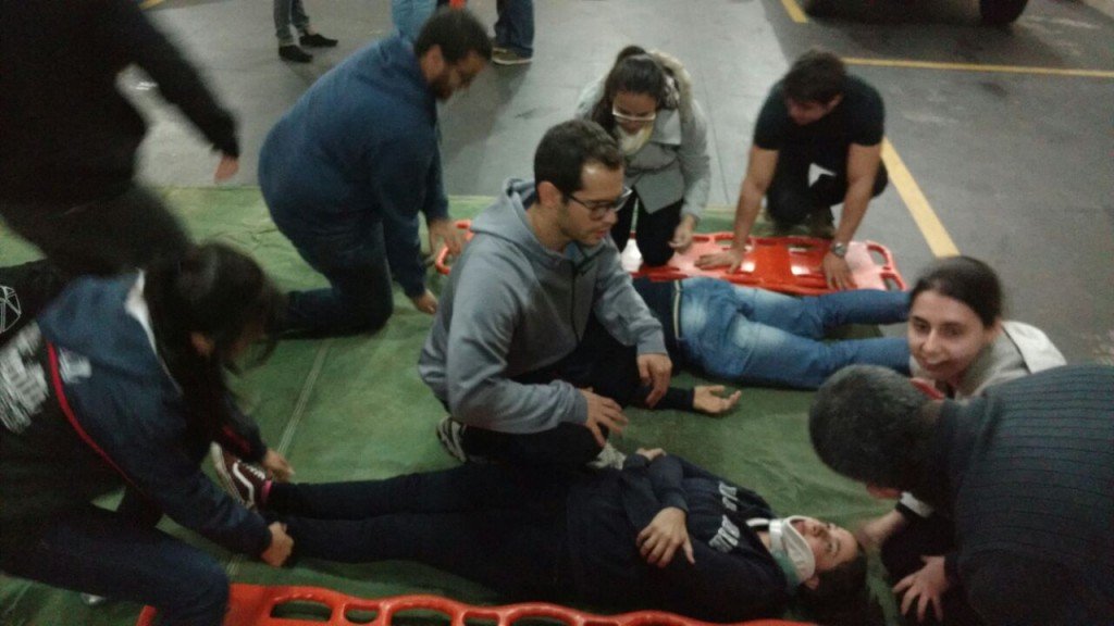 Corpo de bombeiros e liga do trauma 3