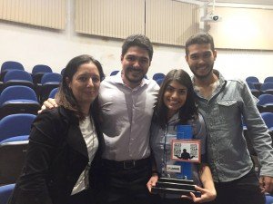 Projeto TEG - Tecnologia em grafite, apresentado por Julia Damasceno, ganhou a primeira colocação