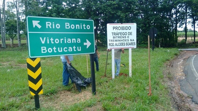 Equipe da Semutran já colocou as placas com aviso de proibição