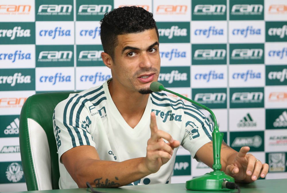 O jogador Egídio frisa a evolução do time nas últimas rodadas e o reforço de Borja