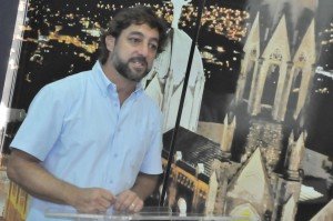 O secretário adjunto de Turismo, Augusto Cézar Tecchio