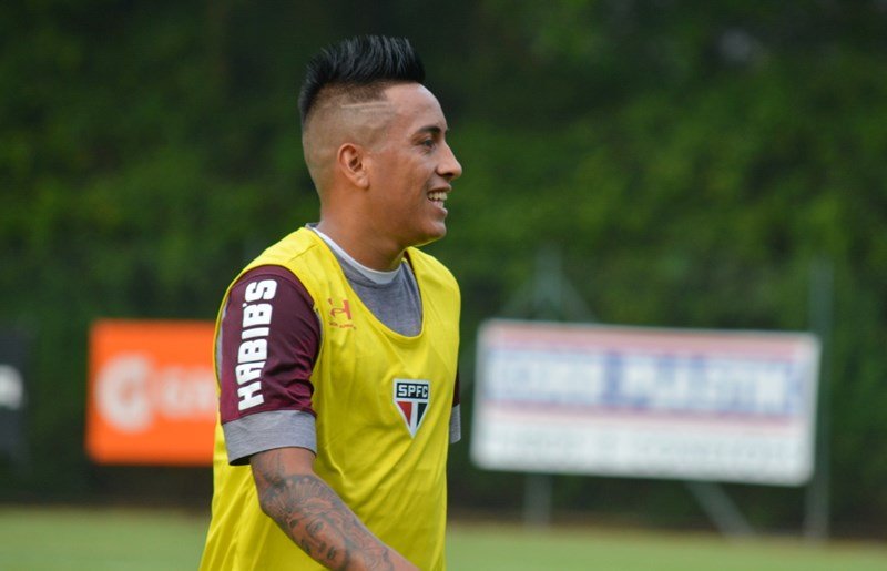 Cueva deve ser a principal novidade na equipe do São Paulo