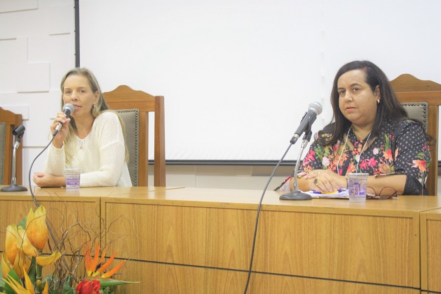 A Gerente Cristiane Chillof e Dra. Letícia Antunes falam sobre a importância da realização do Simpósio