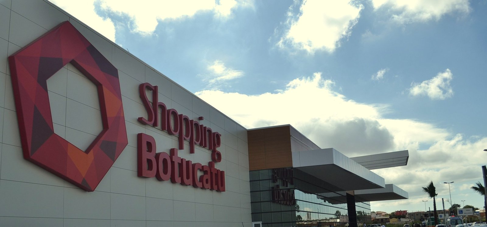 Shopping Botucatu oferece serviços gratuitos de beleza