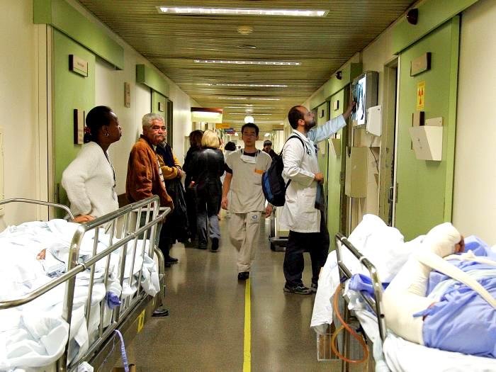 Quase 90% dos brasileiros consideram saúde péssima, ruim ou regular