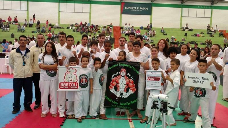 Caratecas conquistam 44 medalhas em Holambra