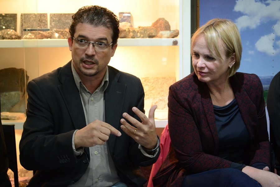 Deputada federal visita Botucatu e declara apoio a Érick Facioli
