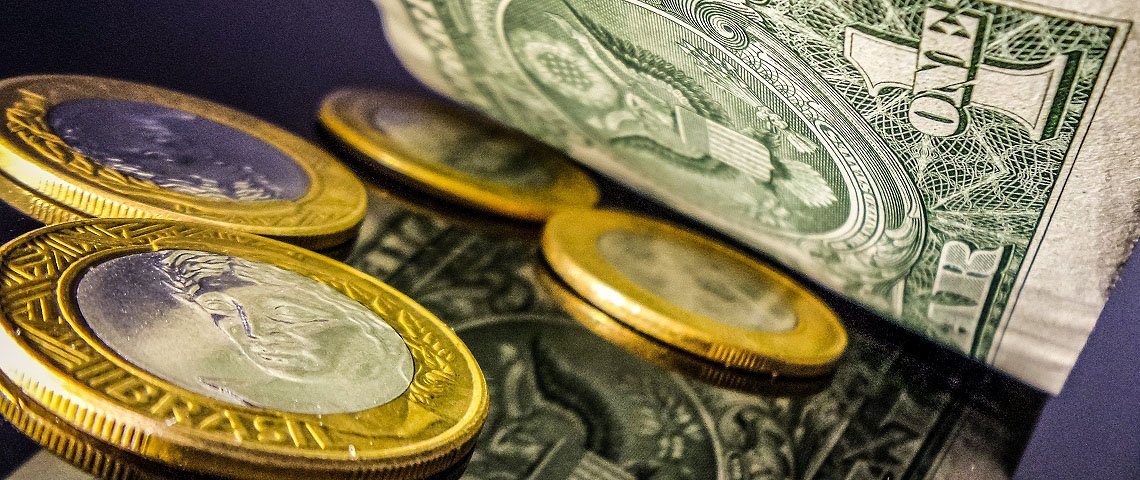 FMI recomenda que Brasil aumente impostos para complementar ajuste fiscal