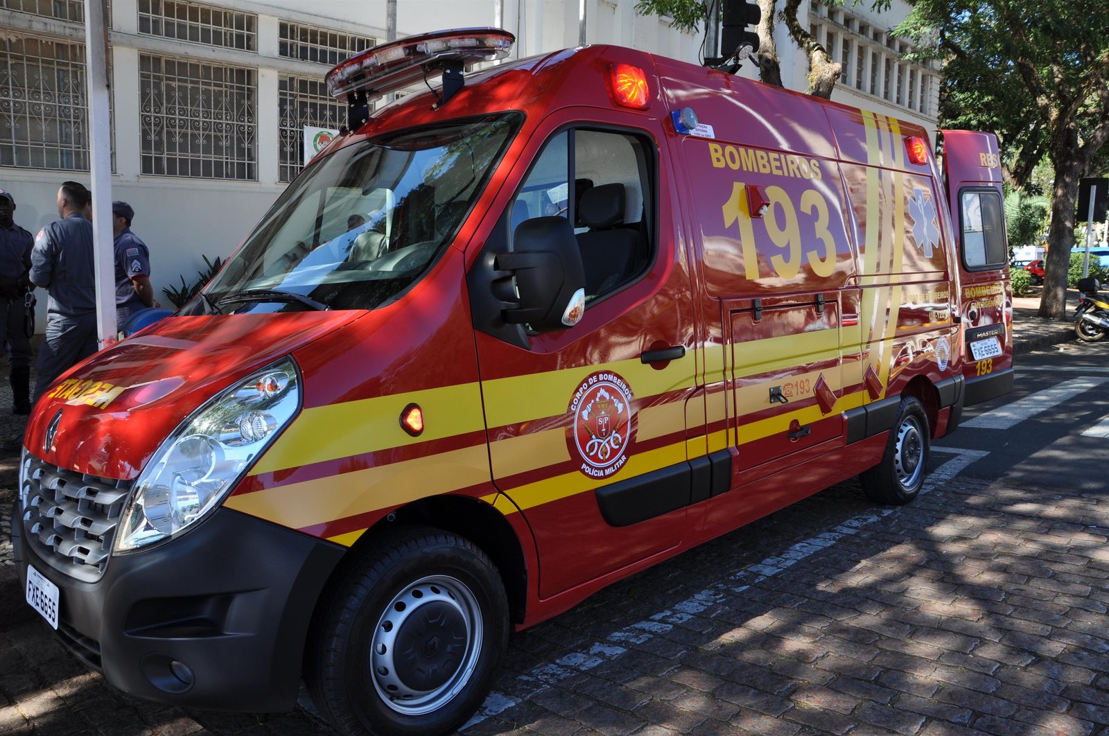 Corpo de Bombeiros apresenta novas viaturas