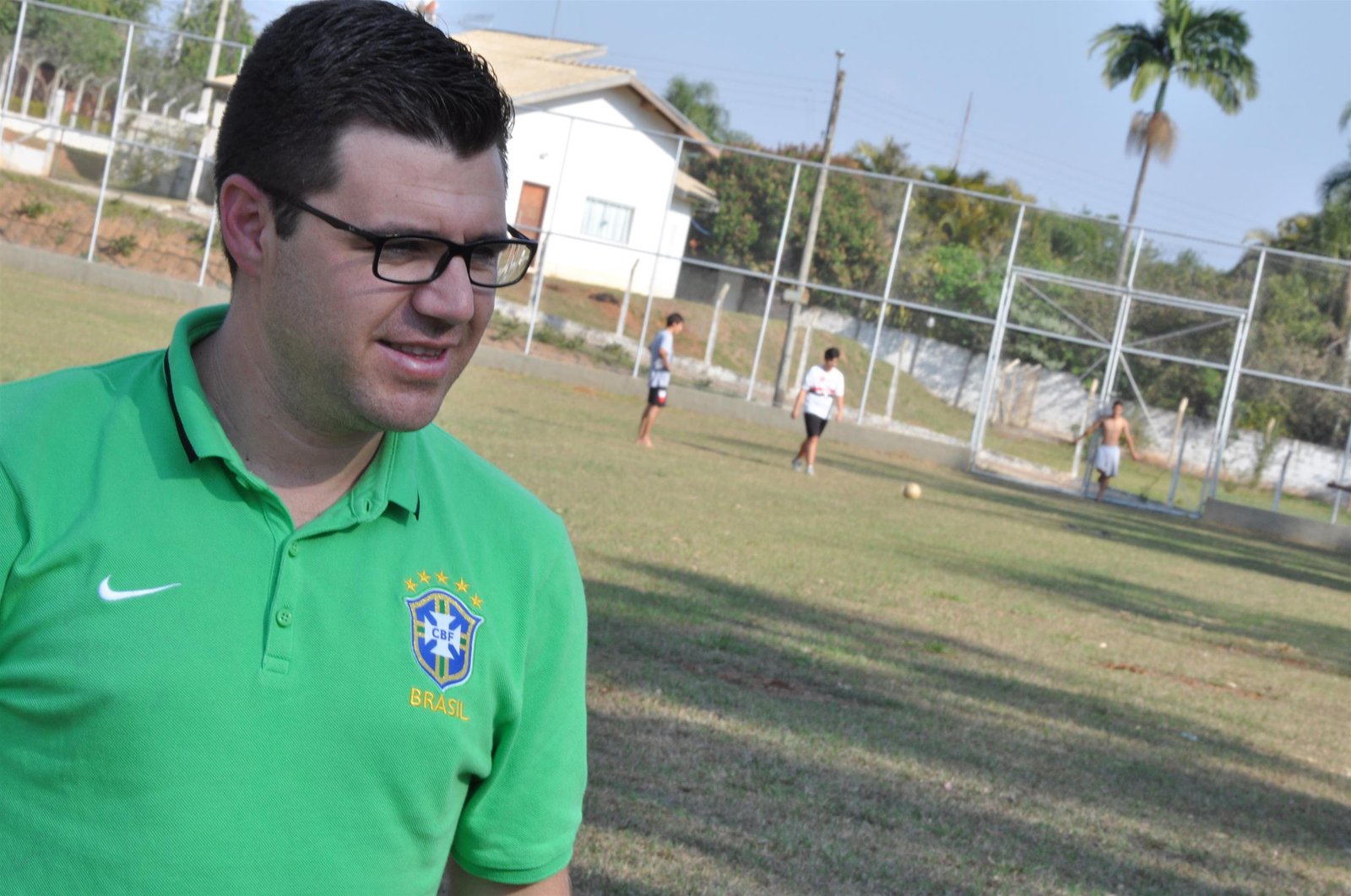 CBF estuda implantar projeto social em Botucatu