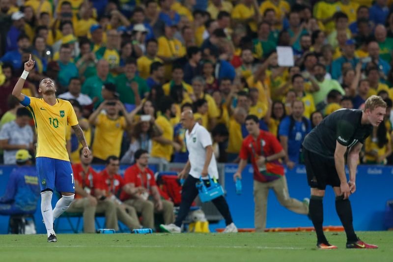 Brasil vence Alemanha e conquista primeiro ouro olímpico no futebol