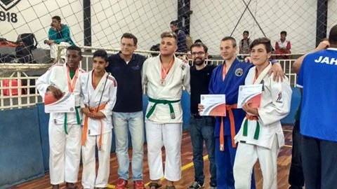Judocas da AAB se classificam para fase Inter Regional do Paulista