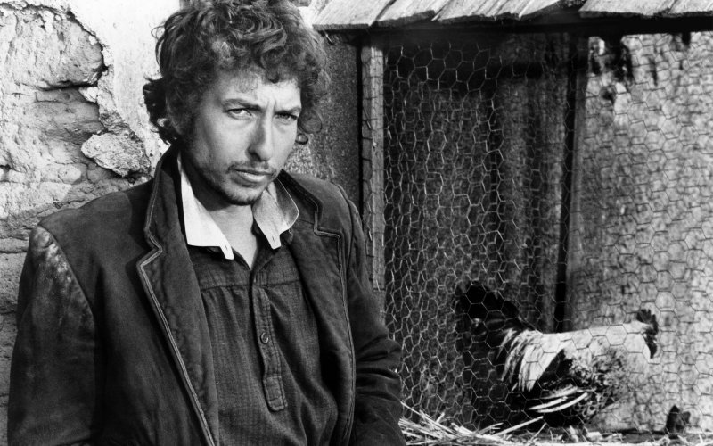 Nem de Direita, nem de Esquerda; é Bob Dylan.