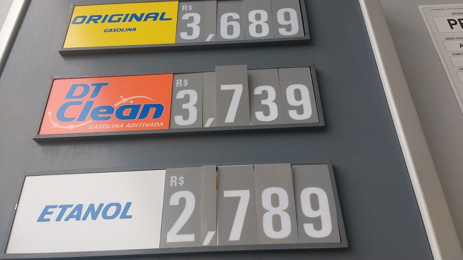 Completar o tanque com etanol pode custar R$ 140, após novo reajuste em Botucatu