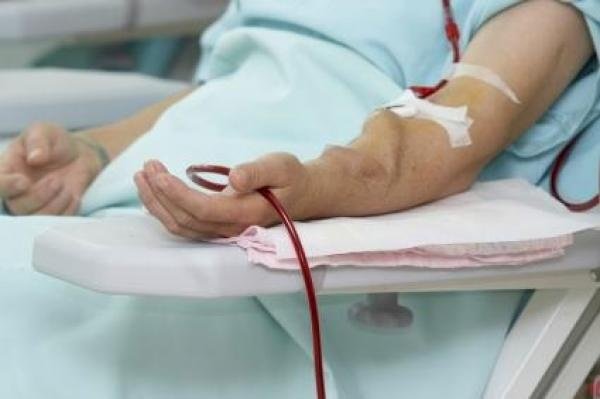 Primeira hemodiálise em Botucatu completa 35 anos