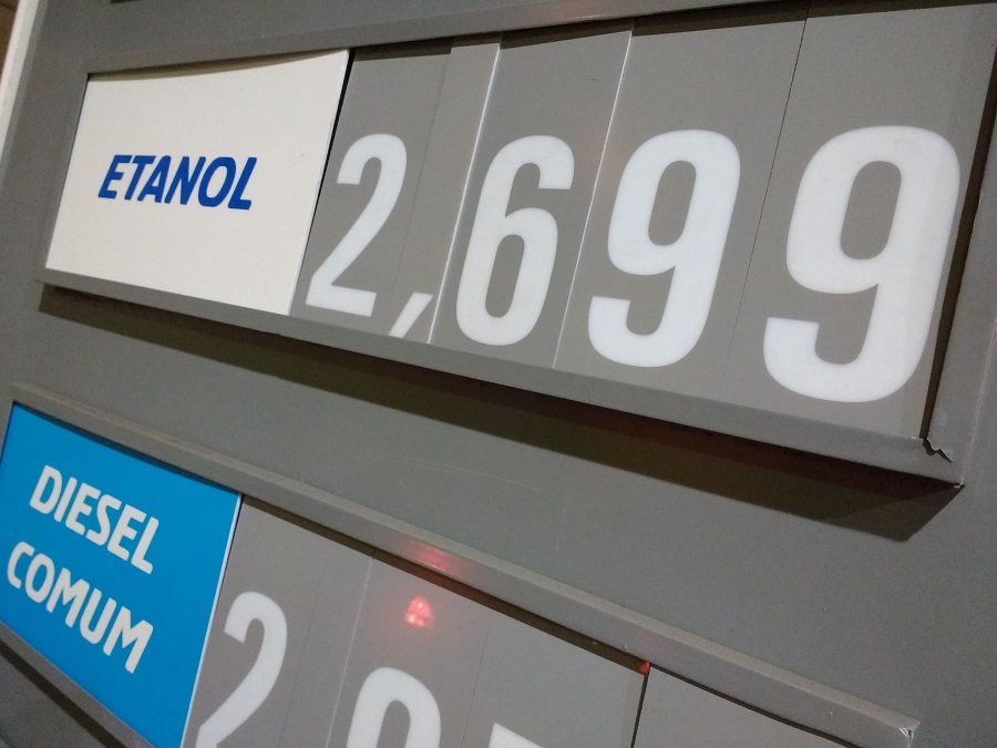 Etanol acumula nova alta e custa R$ 2,70 e deixa de ser vantajoso