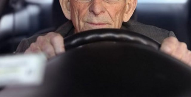 Mais de 16% das vítimas fatais no trânsito paulista são idosos, aponta Detran.SP