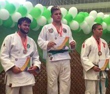 Judoca botucatuense é campeão Estadual do Interior