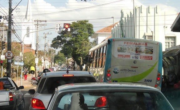 Rua João Passos terá redução em velocidade e radar móvel