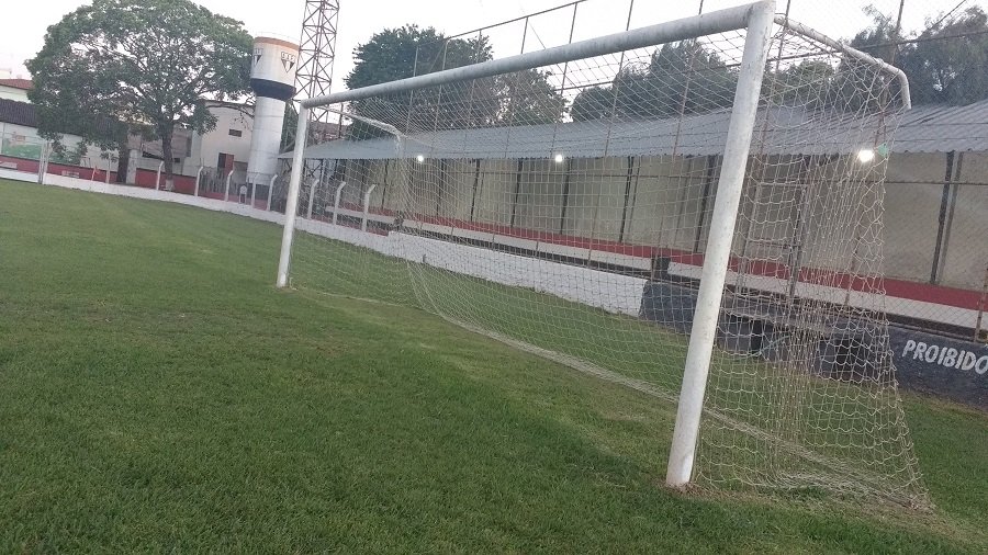 Jogador morre após amistoso na Ferroviária