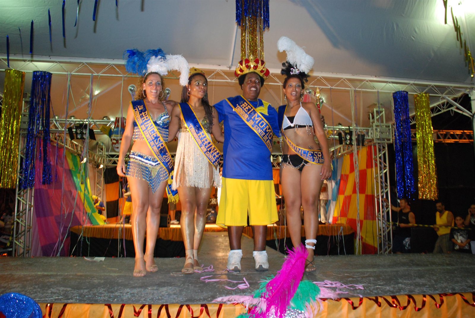 Carnaval de Botucatu 2017: escolha da rainha, princesas e Rei Momo será neste sábado (3)