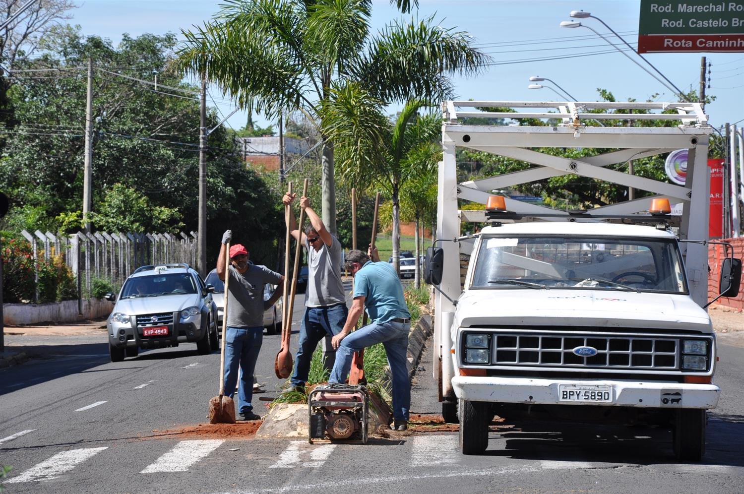 Prefeitura vai implantar novo semáforo na Vital Brazil