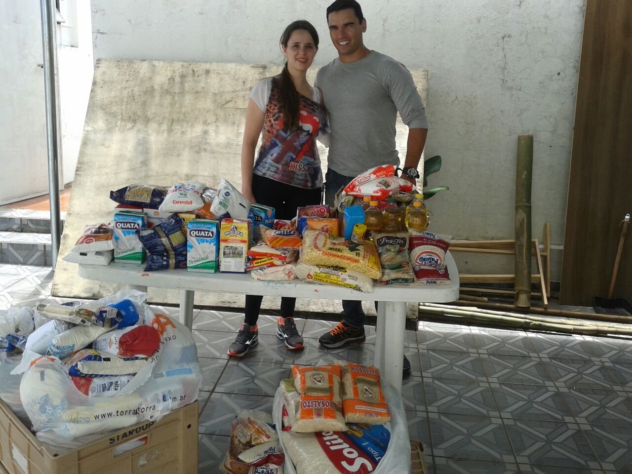 Fundo Social de Botucatu recebe doações de alimentos