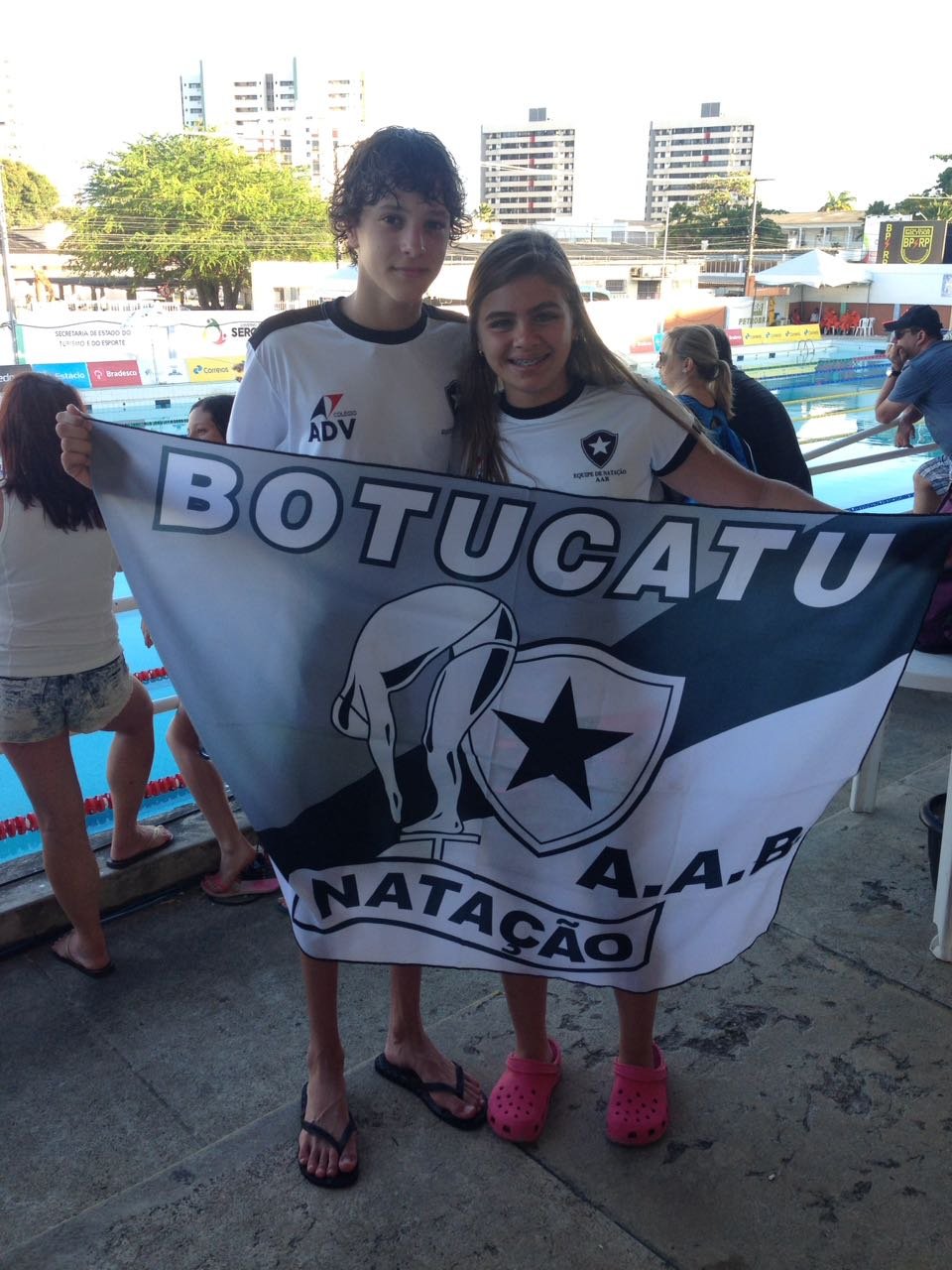 Natação Infantil de Botucatu termina o ano entre as 10 melhores do Brasil