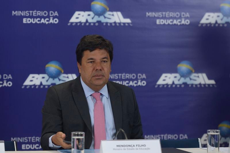 Em audiência no Senado, Mendonça Filho diz que vai reformular o Fies