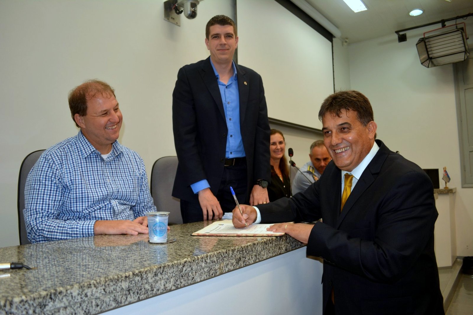 Zé Fernandes (PSDB) assume vaga na Câmara Municipal