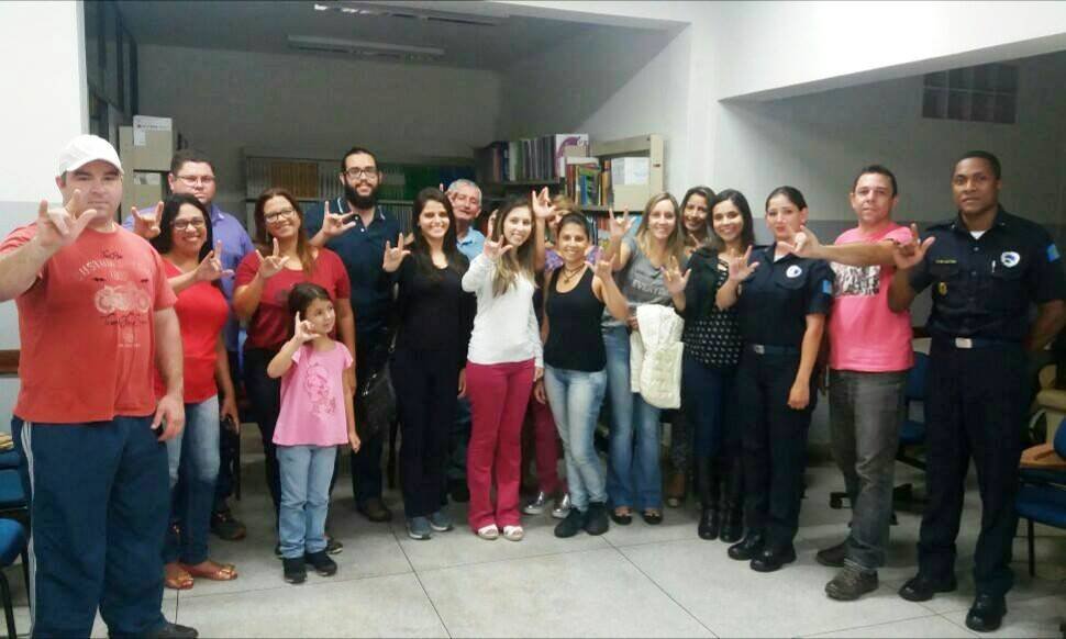 GCM participa de treinamento de Libras