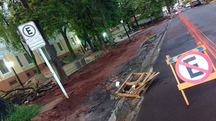 Vagas de estacionamento da Pinacoteca devem ser mantidas apenas na Av. Dom Lúcio