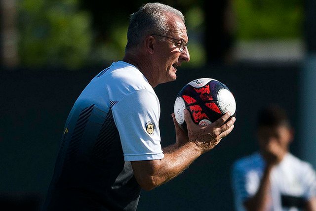 Santos e São Paulo fazem o primeiro clássico do Paulistão; Corinthians tenta a reabilitação