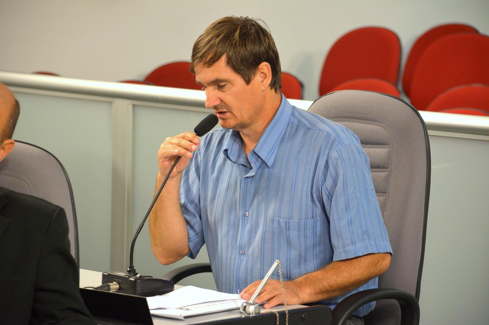 Carlos Trigo sugere isenção de impostos a mototaxistas na compra de veículo para trabalho