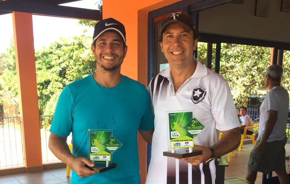 Gustavo Moura é campeão em Avaré