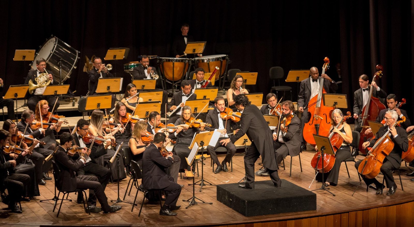 Encontro de bandas comemora 75 anos da Sinfônica de Botucatu - Agência  14News