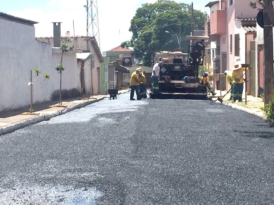 Região da Cecap recebe trabalho de recape asfáltico