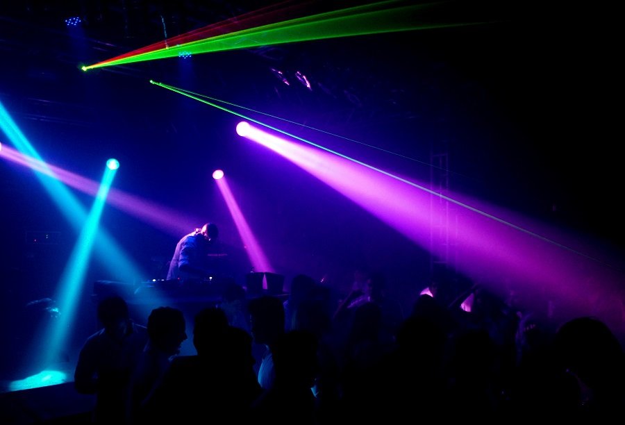 Eventos clandestinos durante a pandemia podem se tornar crime federal