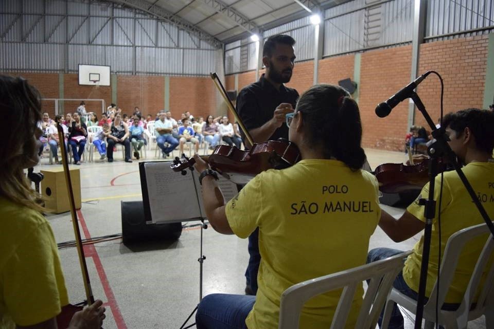Projeto Guri nos Bairros encanta os moradores de São Manuel