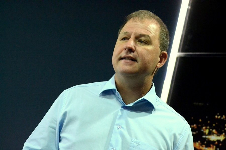 Pardini oficializa rompimento de contrato com empresas de ônibus