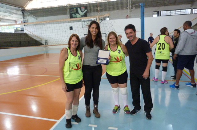 Bruna Honório foi atração na AAB