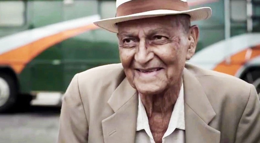 Ator Nelson Xavier morre aos 75 anos e será cremado no Rio de Janeiro