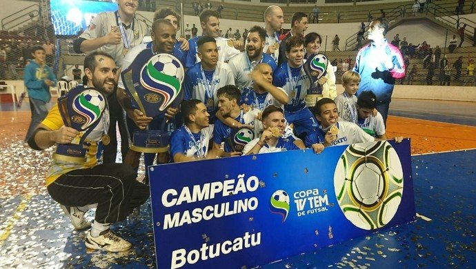 Nos pênaltis, Botucatu bate Bauru e é bi da Copa TV TEM de Futsal