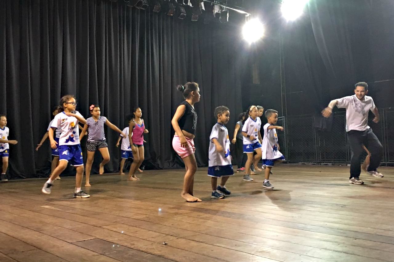 Projeto social realiza espetáculo gratuito de dança neste sábado (20)