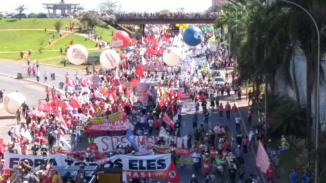 ESPECIAL | Trabalhadores de Botucatu protestam em Brasília contra Temer e pelas Diretas Já