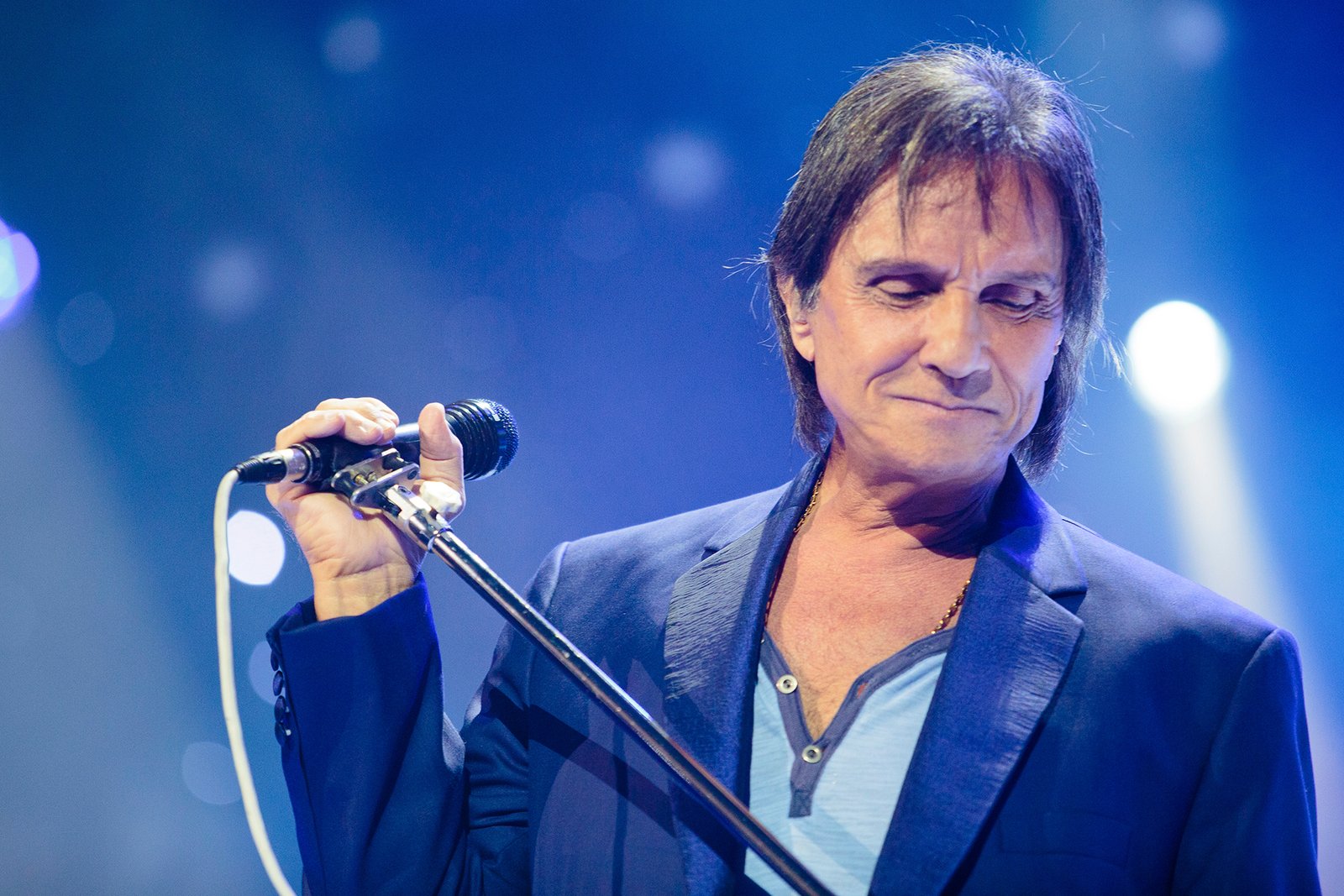 OPINIÃO | As emoções e as razões de Roberto Carlos