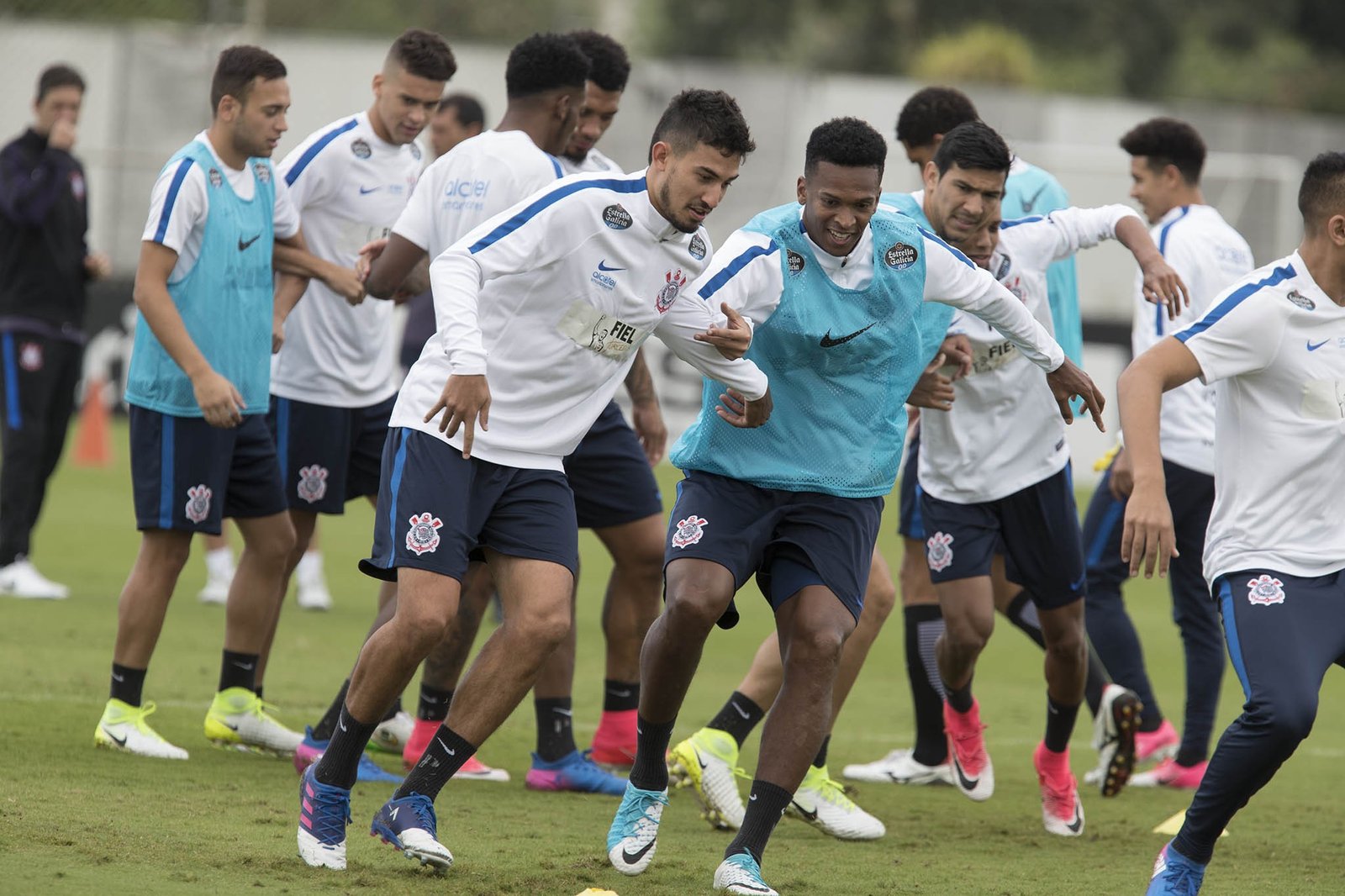 Corinthians faz a estreia no Brasileirão diante da Chapecoense
