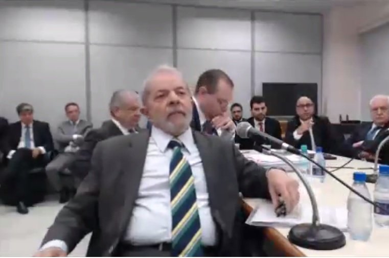 Lula diz a Moro que não há provas contra ele e nega conhecimento de propina